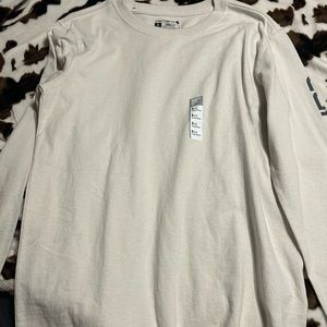 Carhartt long sleeve. Never worn